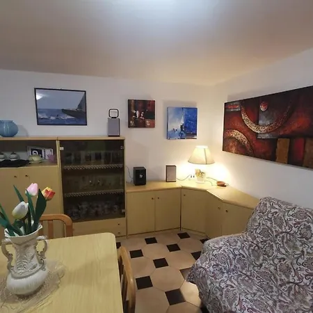 From Giulia Cozy House 200 Meters From The Sea Daire Alghero